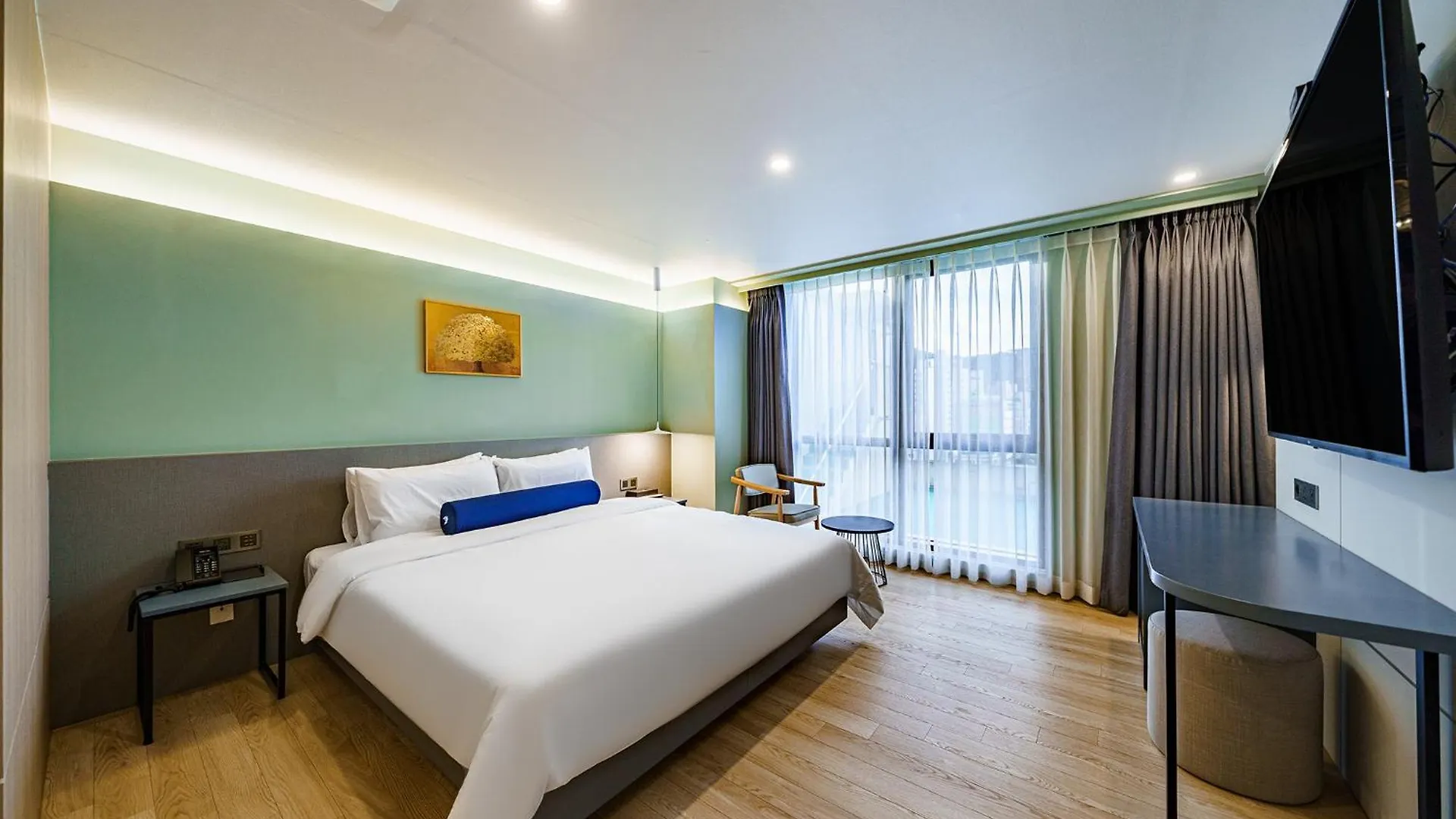 Hound Hotel Hadan Busan