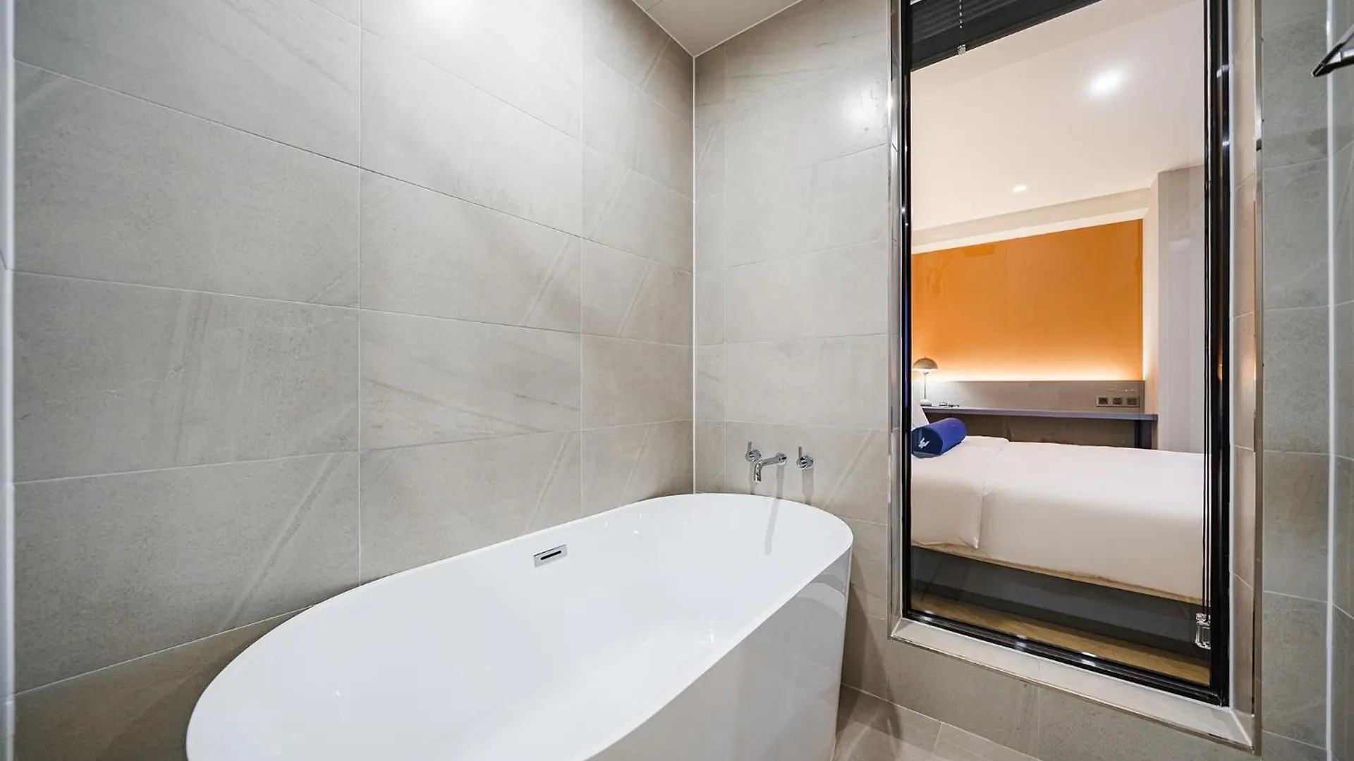 Hound Hotel Hadan Busan